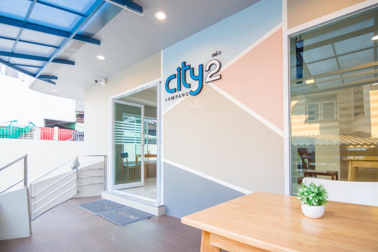City 2 Lampang Eksteriør billede